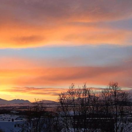 60 Sqm Apartment A - Free Parking! Tromsø Zewnętrze zdjęcie