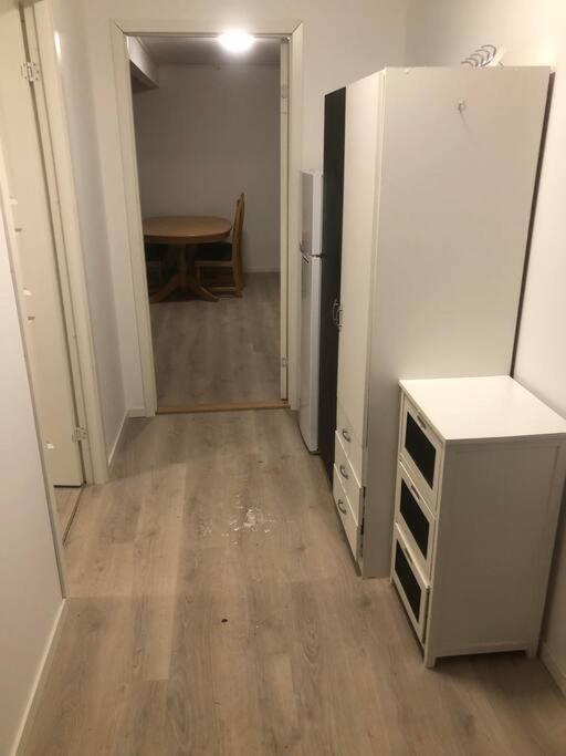 60 Sqm Apartment A - Free Parking! Tromsø Zewnętrze zdjęcie